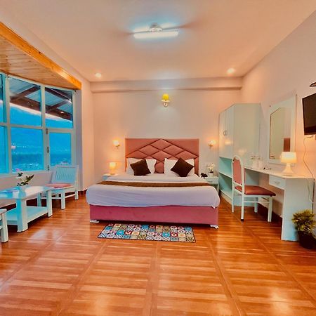 Hadimba Hill View By Hadimba Palace, Manali - Premium Room ! Family Hotel ! Parking ! Near Hadimba Temple Ngoại thất bức ảnh