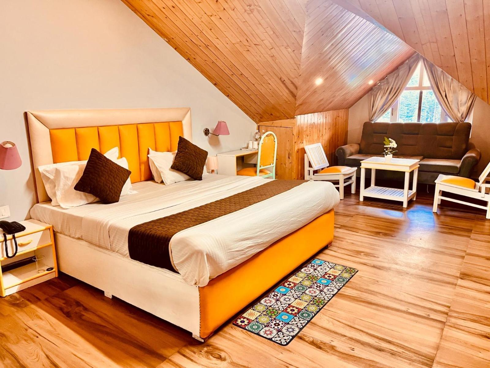 Hadimba Hill View By Hadimba Palace, Manali - Premium Room ! Family Hotel ! Parking ! Near Hadimba Temple Ngoại thất bức ảnh
