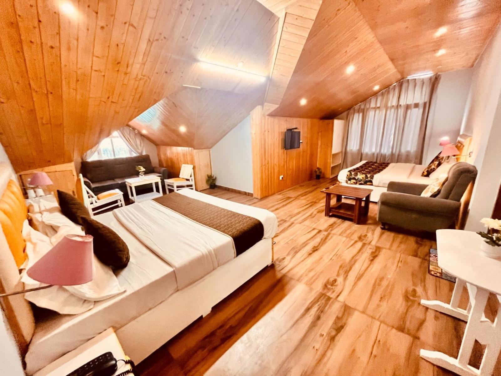 Hadimba Hill View By Hadimba Palace, Manali - Premium Room ! Family Hotel ! Parking ! Near Hadimba Temple Ngoại thất bức ảnh