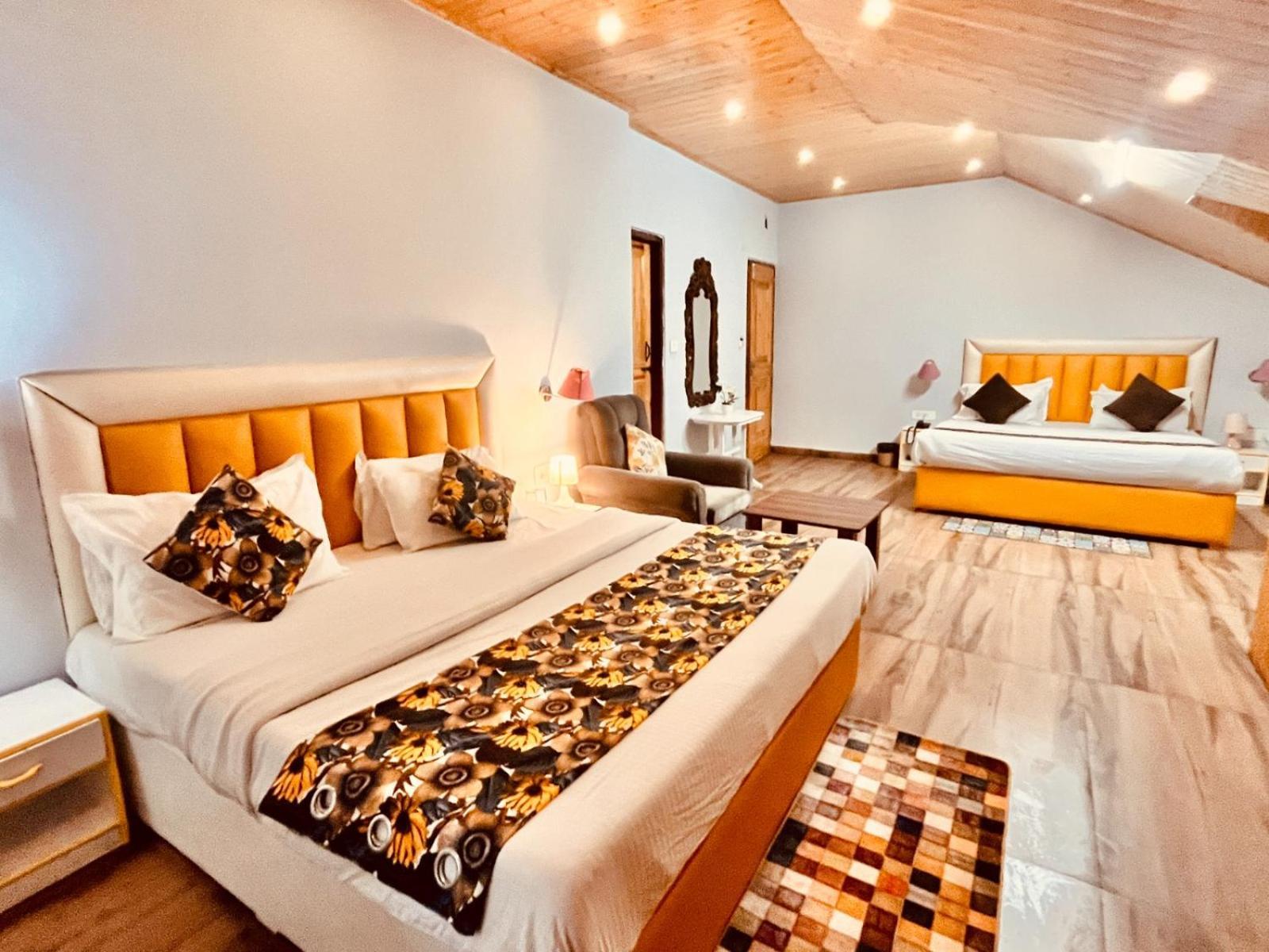 Hadimba Hill View By Hadimba Palace, Manali - Premium Room ! Family Hotel ! Parking ! Near Hadimba Temple Ngoại thất bức ảnh